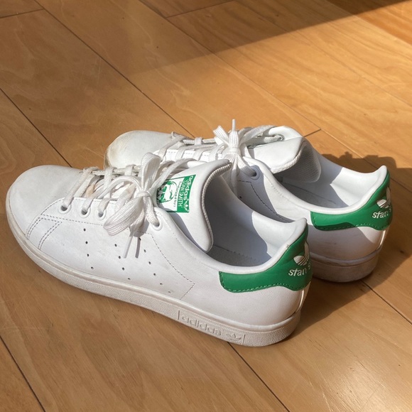 white and green stan smiths